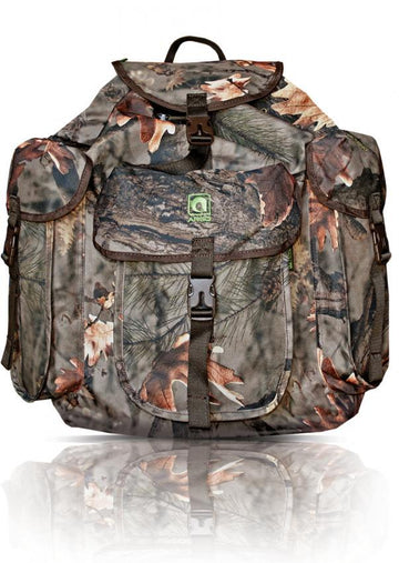 Der Hillman Jagdrucksack Tarnung ARGO® besticht durch sein naturinspiriertes Blatt- und Zweigdesign. Dieser leichte Rucksack aus Dura-tex®-Gewebe verfügt über mehrere Taschen, einen Schnallenverschluss und ein kleines grünes Logo. Er wird aufrecht vor weißem Hintergrund präsentiert.
