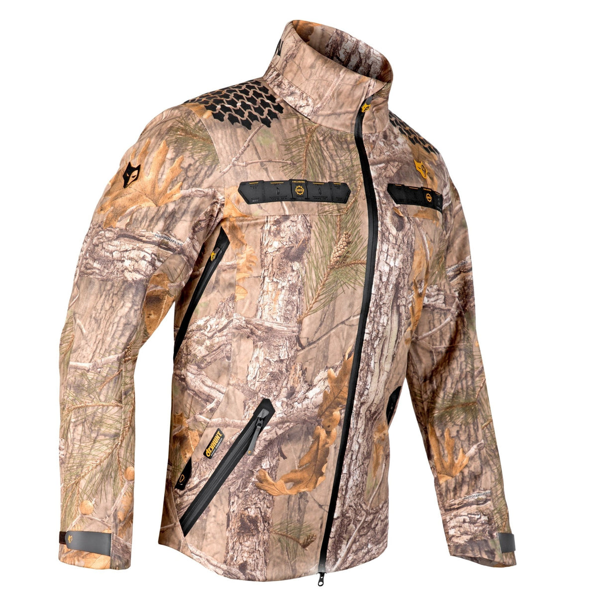 Die Hillman 5WL Ultraleichte Regenjacke ist eine Camouflage-Jagdjacke mit hohem Kragen, mehreren Reißverschlusstaschen und einem Blatt- und Zweigmuster. Diese wasserdichte Jagdjacke ist für Outdoor-Aktivitäten konzipiert und besticht durch schwarze Akzente und einen robusten, wetterfesten Look.