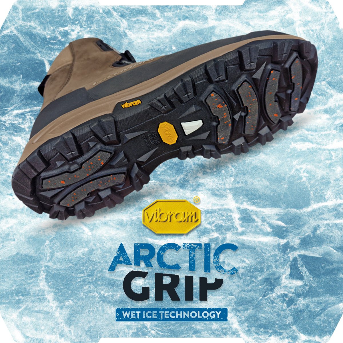 Eine Nahaufnahme der Sohle des Hillman's Vorbestellung 2.0 ALPHA AEROGEL Jagdstiefel zeigt schwarze und orangefarbene Vibram Arctic Grip Profile auf Eis, darunter der Text "Vibram Arctic Grip Wet Ice Technology". Lieferung bis zum 20.07.2025.